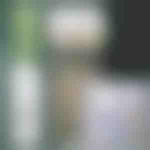 Tandpastadispenser & borstelhouder | BRUSHBASE